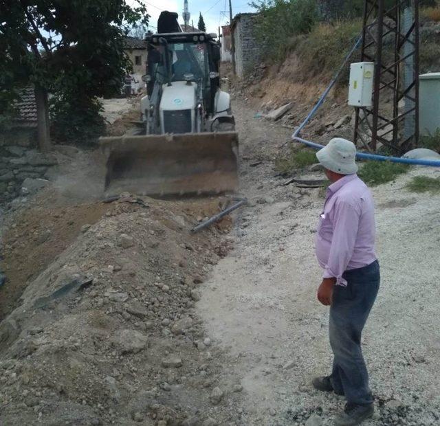 İbrahimağa Mahallesi’nde alt ve üstyapı dönüşümü başladı