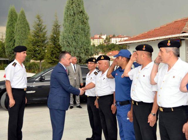 Vali Büyükakın, Albay Ağaoğlu ile bir araya geldi