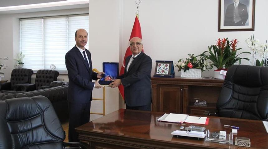 Başkan Bozkurt&rsquo;tan B&ouml;lge M&uuml;d&uuml;r&uuml; Yazıcıoğlu&rsquo;na hayırlı olsun ziyareti