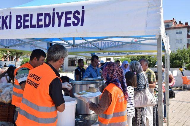 Lapseki Belediyesi 5. Geleneksel Sünnet Şöleni yapıldı