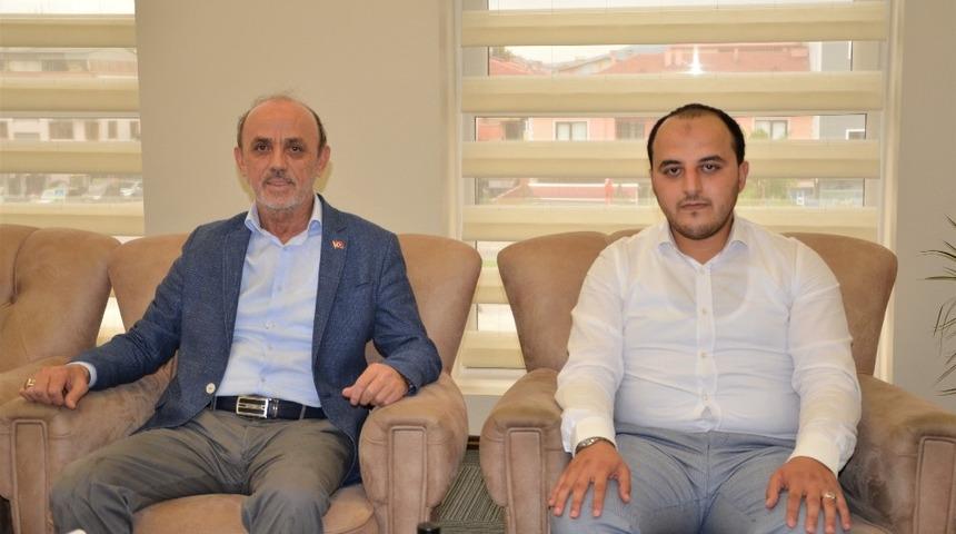 Yeni Gen&ccedil;lik Kolları Başkanından Başkan &Ouml;zt&uuml;rk&rsquo;e ziyaret