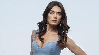 Hande Subaşı'ndan mayolu yaza veda pozu!