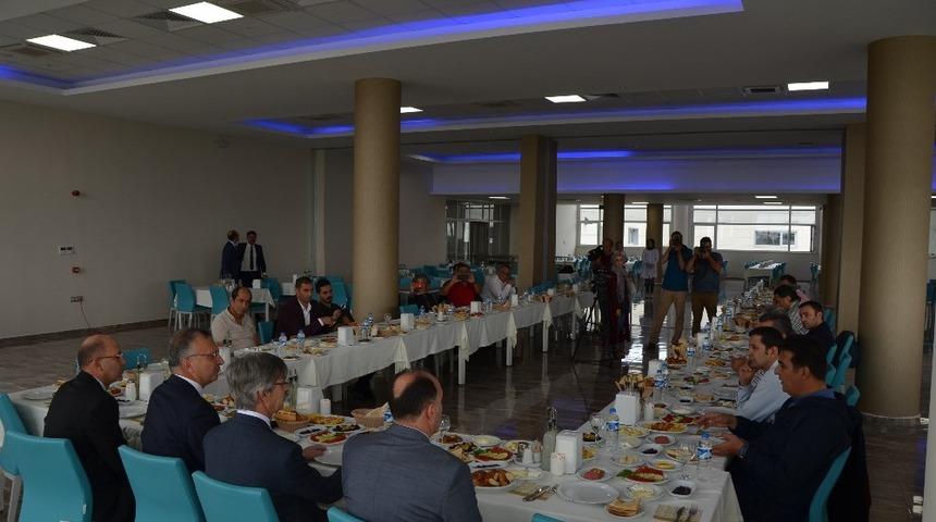 Rektör Akın Levent, Erzincan basınıyla buluştu
