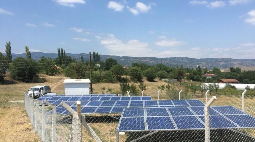 Su depolarının elektriği güneş panellerinden