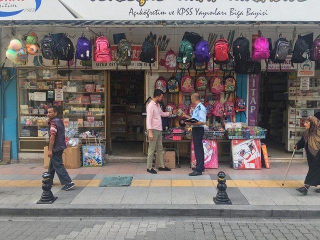 Biga’da çocukların sağlığı için kırtasiyeleri denetlediler