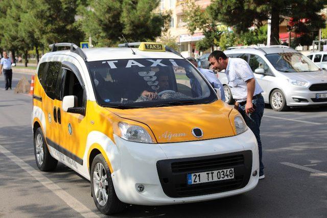 Diyarbakır’da ticari taksiler denetleniyor