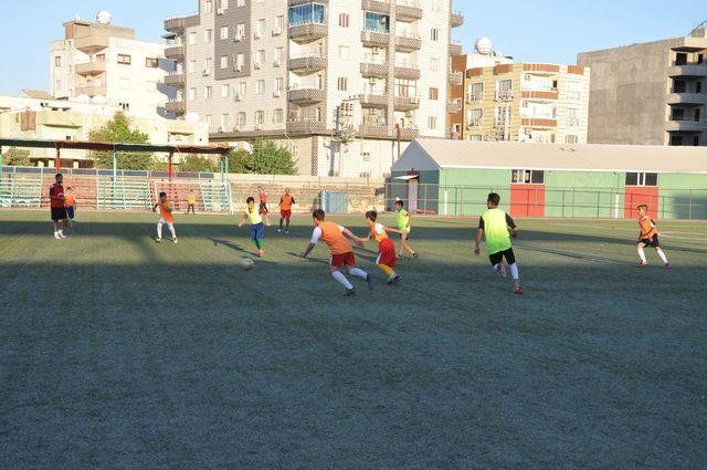 Cizreli küçük futbolcular, İspanya'da Türkiye'yi temsil edecek 