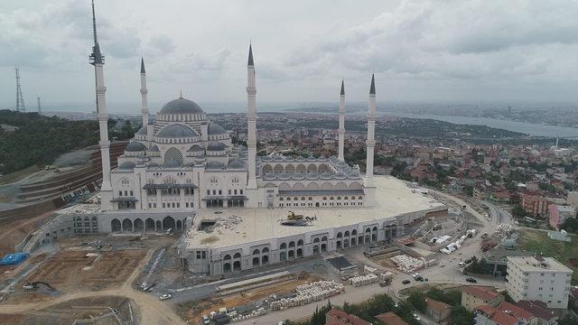 Havadan görüntülerle sona gelinen Çamlıca Camii