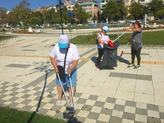 Süleymanpaşa’da vatandaşlardan çevre temizliği