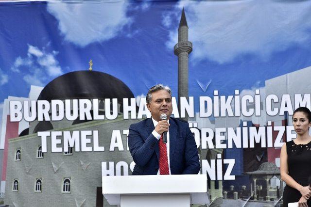 Burdurlu Hasan Dikici Cami’nin temeli, dualar eşliğinde atıldı