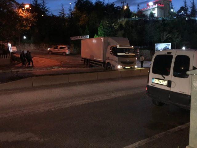 Bilecik’te trafik kazasında yol durma noktasına geldi