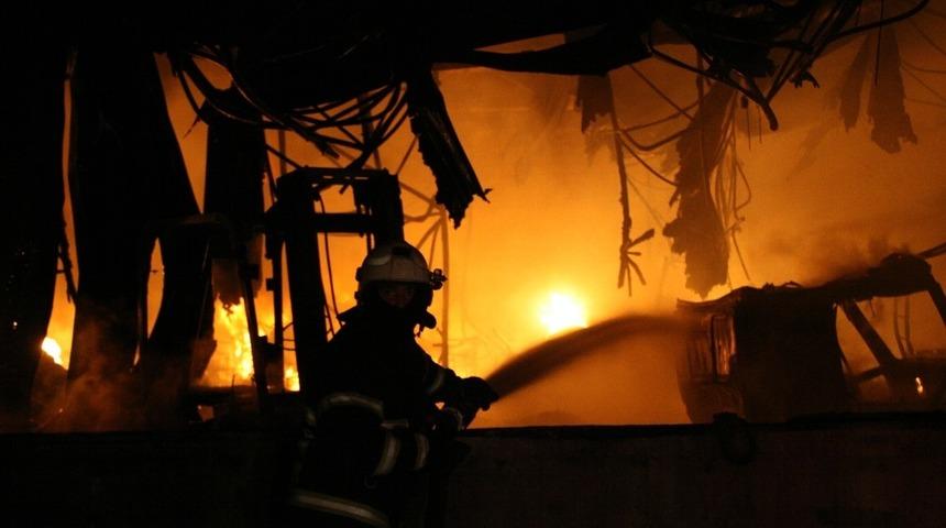 D&uuml;zce İtfaiyesi 8 ayda 305 yangına m&uuml;dahale etti