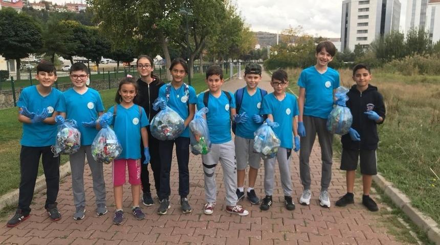 Masa tenisi sporcularından &ouml;rnek davranış