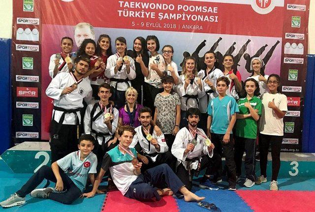 Tekvandocular &ouml;d&uuml;llerle d&ouml;nd&uuml; 1