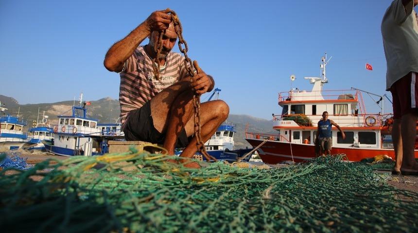 İskenderun&rsquo;lu balık&ccedil;ılar &lsquo;Vira Bismillah&rsquo; demeye hazır