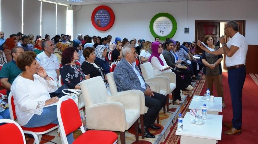 &lsquo;Eğitim Ko&ccedil;luğu&rsquo; programı bu yılda devam ediyor