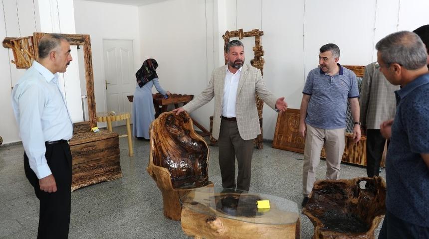 Şanlıurfa&rsquo;a ağa&ccedil; ve ahşap sanatı sergisi