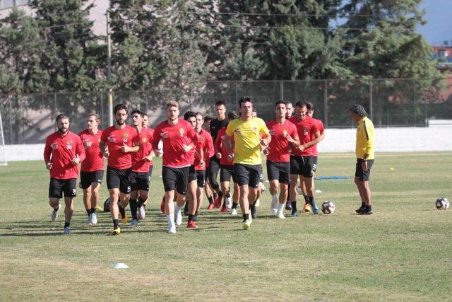 Eskişehirspor, Denizlispor maçının hazırlıklarını tamamladı