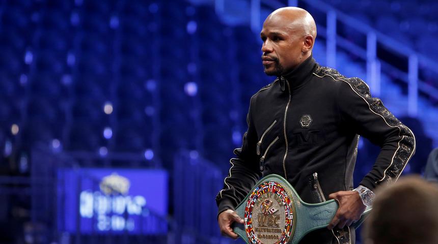 Floyd Mayweather, Manny Pacquiao ile yeniden maça çıkacağını açıkladı!