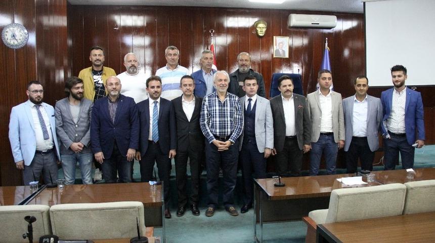 K&uuml;tahyaspor&rsquo;da yeni y&ouml;netim heyecanı