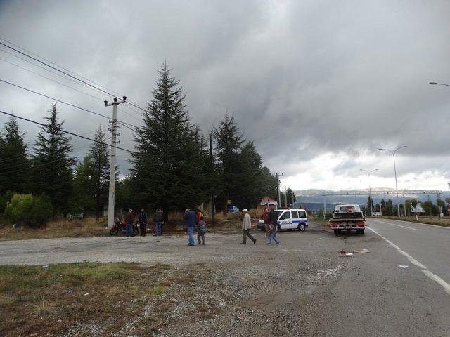 Sürücüsünün ağır yaralandığı motosiklet kazası kamerada