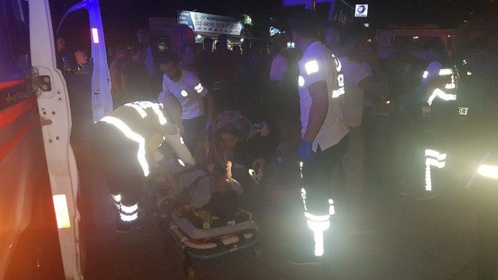 Minibüs, çekici ve engelli aracı çarpıştı; 8 yaralı G2