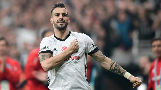 Beşiktaşlı Alvaro Negredo veda etti: Beşiktaş'ı seviyorum ama futbol böyle bir şey