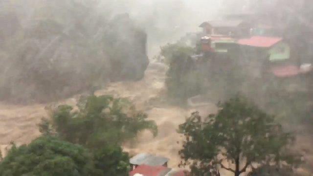 Filipinler de Mangkut Tayfunu dehşeti: En az 25 ölü 2