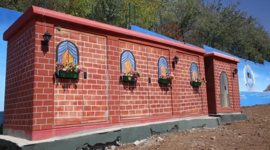 Şırnak’ta boyanan trafolar caddelere renk katıyor