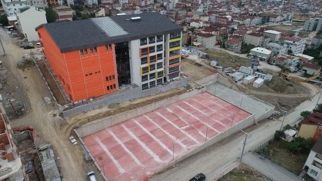 Gebze Gençlik Merkezi binası tamamlanıyor