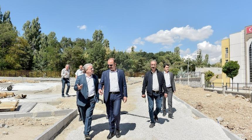 Modern yapılar yeşil ile b&uuml;t&uuml;nleşiyor