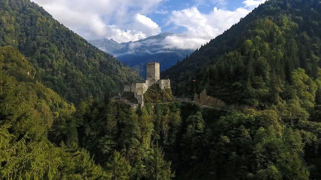 'En görkemli' kaleye ziyaretçi akını