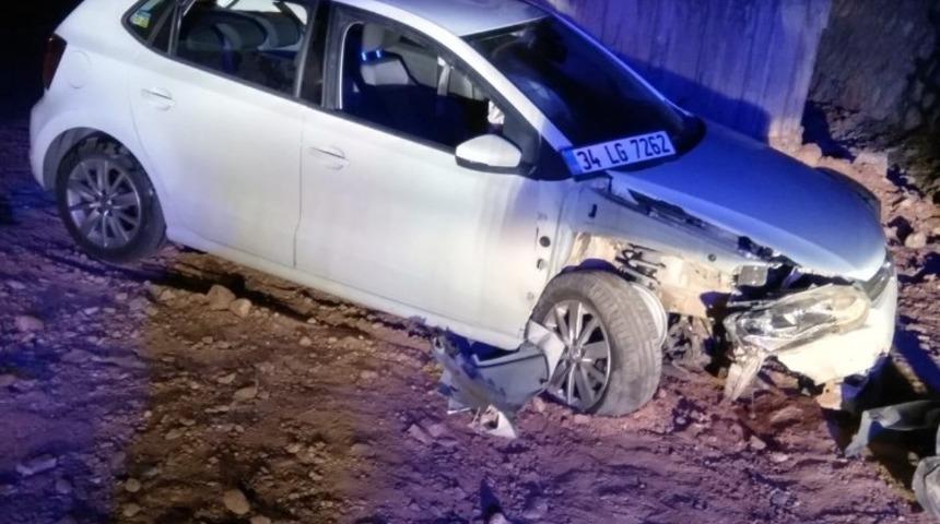 Otomobil şarampole yuvarlandı: 1 yaralı