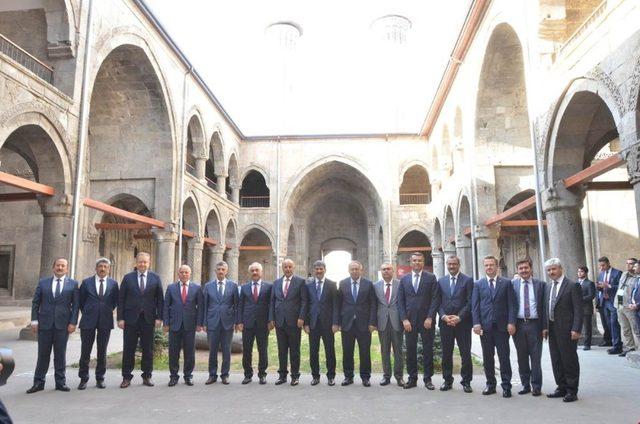 Vali Arslantaş, Bölge Güvenlik Toplantısına katıldı