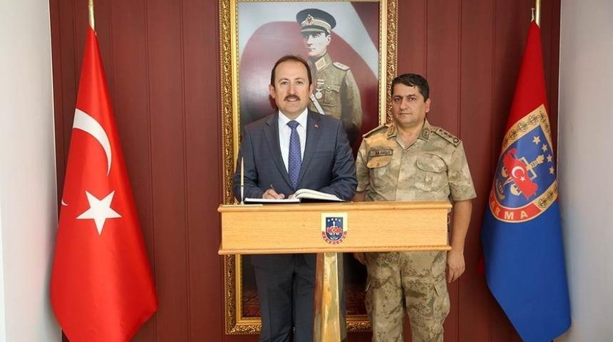 Vali Pehlivan, İl Jandarma Komutanı Bilgi&ccedil;&rsquo;i ziyaret etti