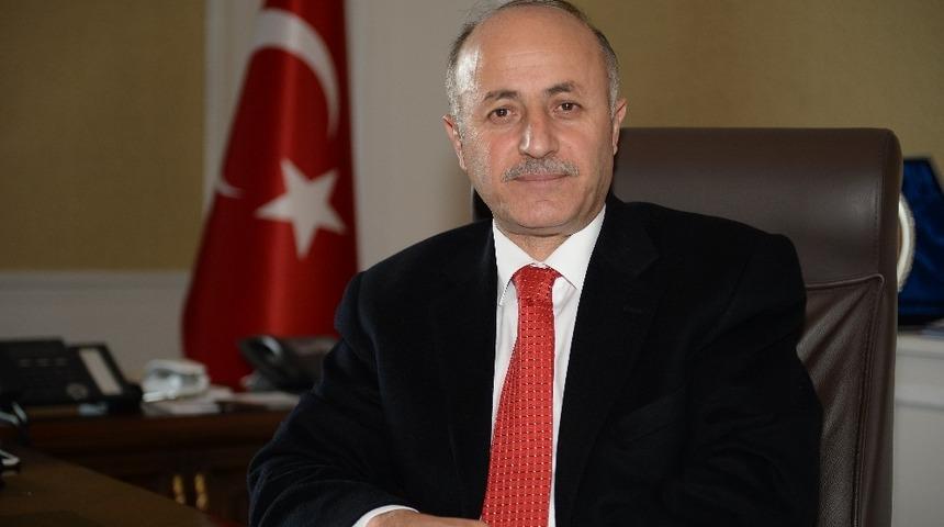 Erzurum Valisi Seyfettin Azizoğlu: