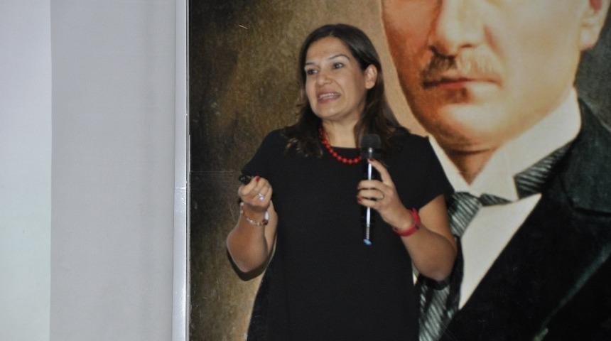 Dr. Melike &Ouml;zyurt eğitimde ki yenilikleri anlattı