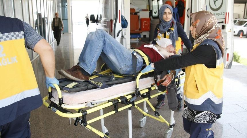 Motosiklet sürücüsü ağır yaralandı