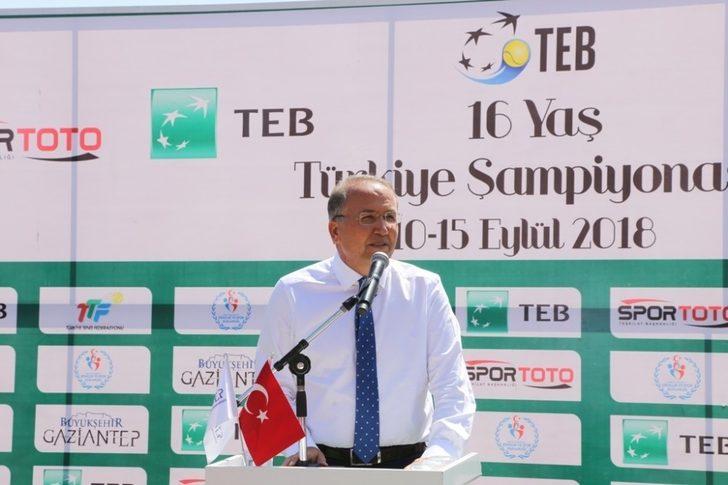 Tenis turnuvasında şampiyonlar belli oldu G3