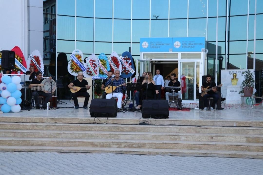 &Ouml;zel İbrahim Y&uuml;cel Okullarının a&ccedil;ılışı ger&ccedil;ekleştirildi