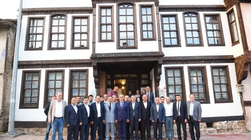 AK Parti Yerel Y&ouml;netimler Başkan Yardımcısı Yılmaz, Kastamonu&rsquo;yu ziyaret etti
