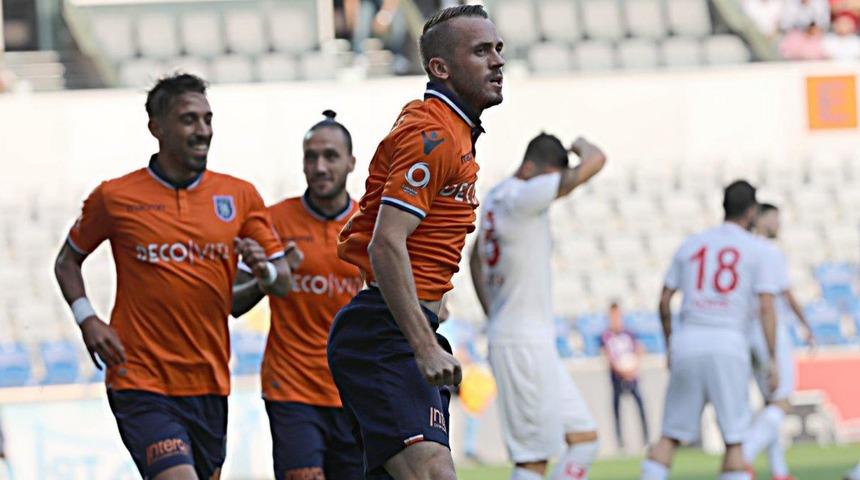 Başakşehir seriye bağladı: 4-0