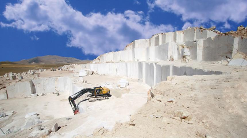 Adıyaman'da mermer ocağında patlama! Yaralı işçiler var