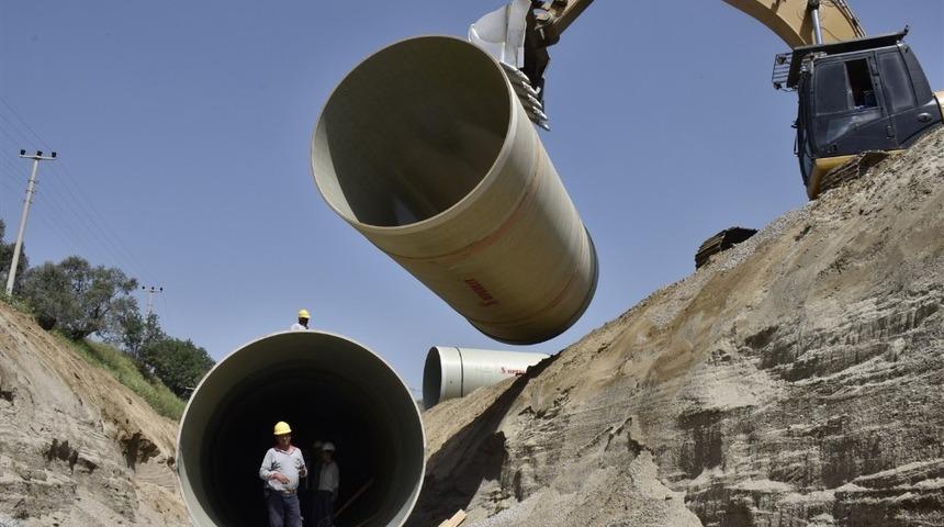 Ko&ccedil;arlı&rsquo;da sulama inşaatı devam ediyor