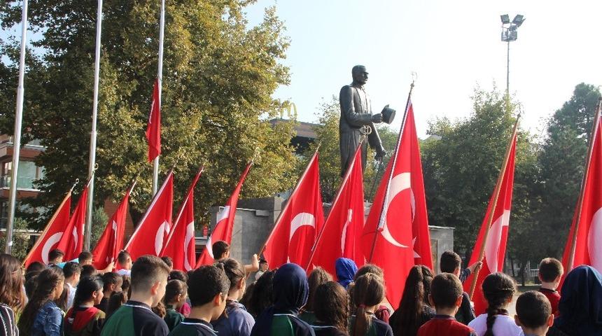 D&uuml;zce&rsquo;de eğitim &ouml;ğretim yılı başladı