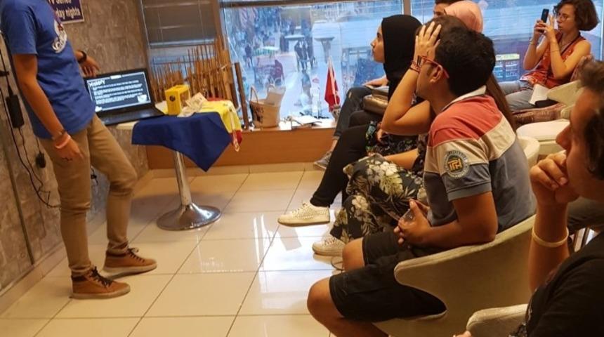 İzmit&rsquo;te Romanya k&uuml;lt&uuml;r&uuml; yaşatıldı