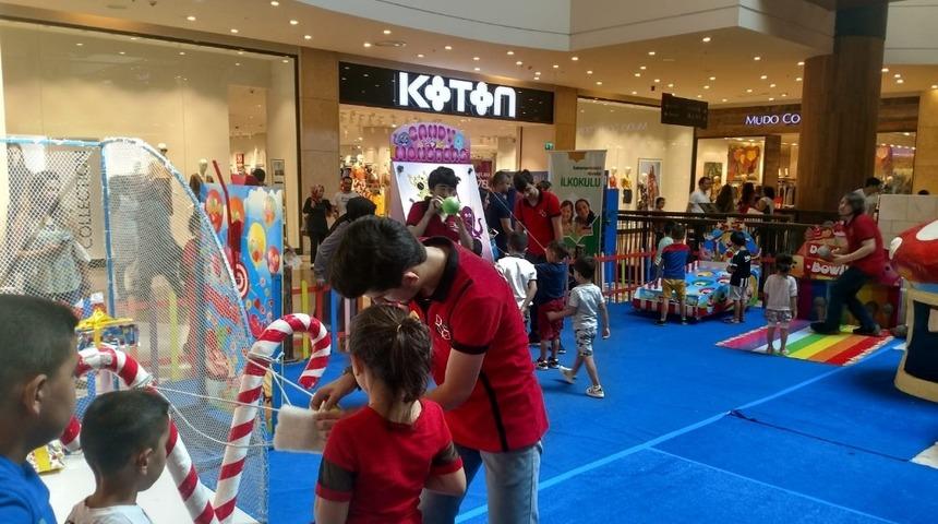 Kahramanmaraşlı &ccedil;ocuklar, &ldquo;Şeker K&ouml;y&rdquo; etkinliğinde eğlendi