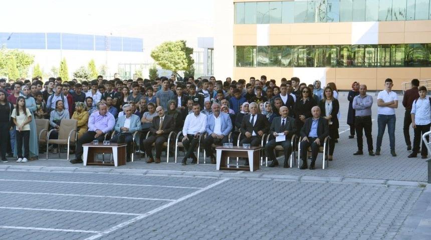 &Ouml;zel Kayseri OSB Teknik Koleji&rsquo;nde Ders Zili &Ccedil;aldı