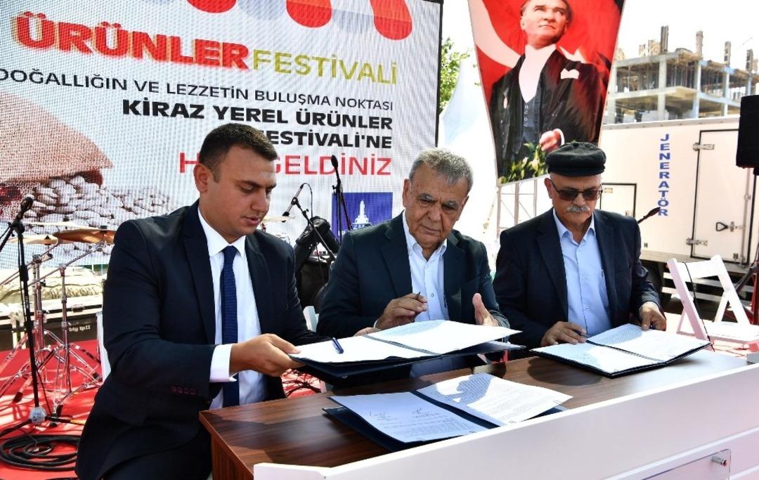 Başkan Kocaoğlu, &ldquo;Bin 400 belediyeden farkımız bu&rdquo;