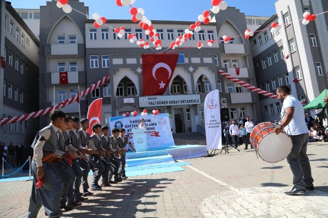 Bing&ouml;l&rsquo;de 57 bin 840 &ouml;ğrenci ders başı yaptı